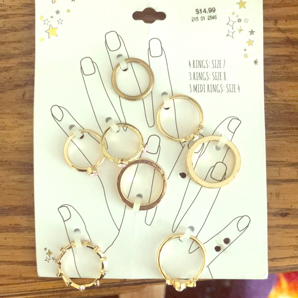 NWT Gold rings many sizes